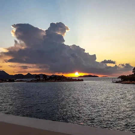 The Admiral's House Kastellorizo Villa *