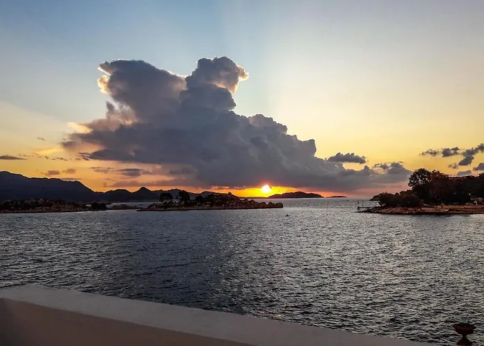 The Admiral's House Kastellorizo Villa *