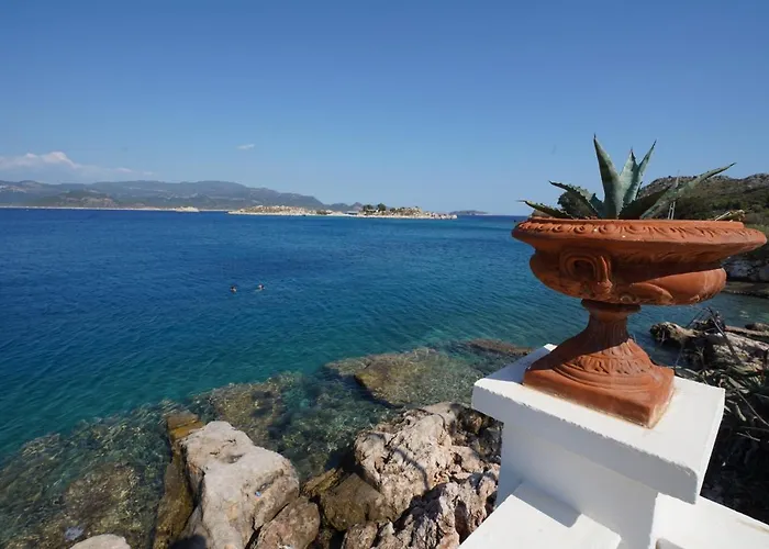 The Admiral's House Kastellorizo ماغيستي